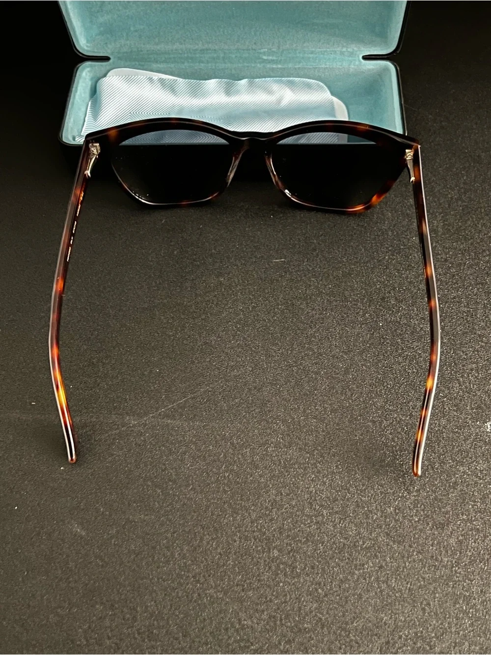 NWT Ted Baker Black Tortoise Polarized Sunglasses with Case